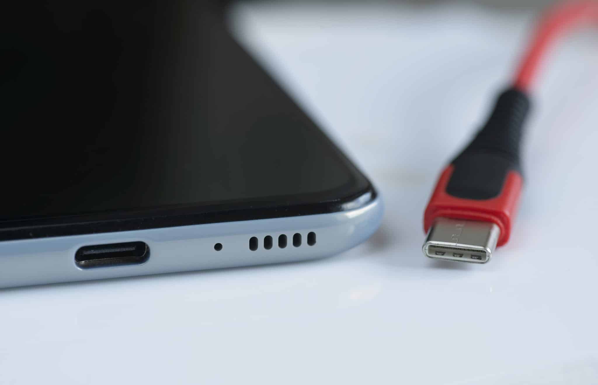 Câble USB pour clavier : différents types et critères de choix